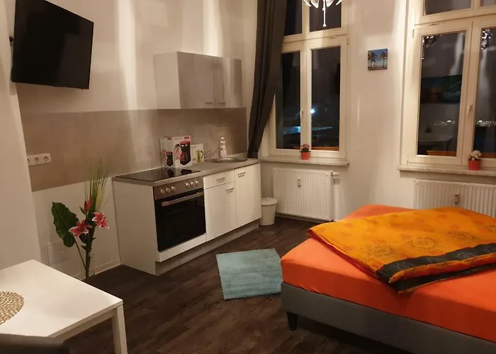 Paradise 아파트 *